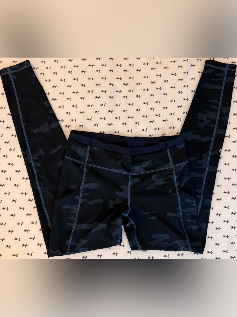 Lululemon Speed Tight II Full-On Luxtreme-Lotus Camo Oil Slick Blue/Inkwell - 8